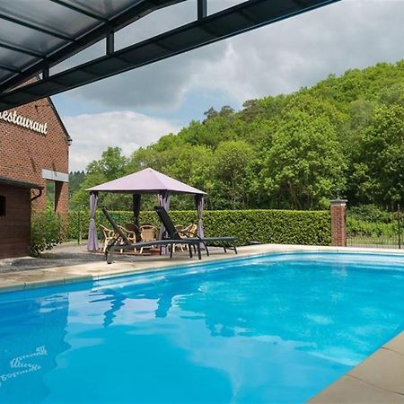 Auberge De La Lesse Celles  Екстериор снимка